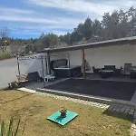 Vakantiehuis замък никола Shtarkelovo Gnezdo