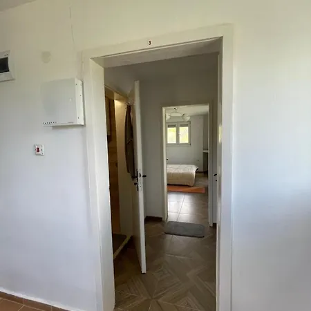 замък никола Holiday home *