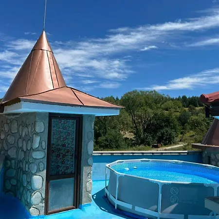 замък никола *