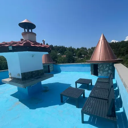 замък никола Ferienhaus