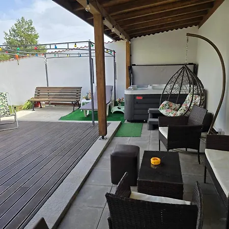 замък никола Holiday home *